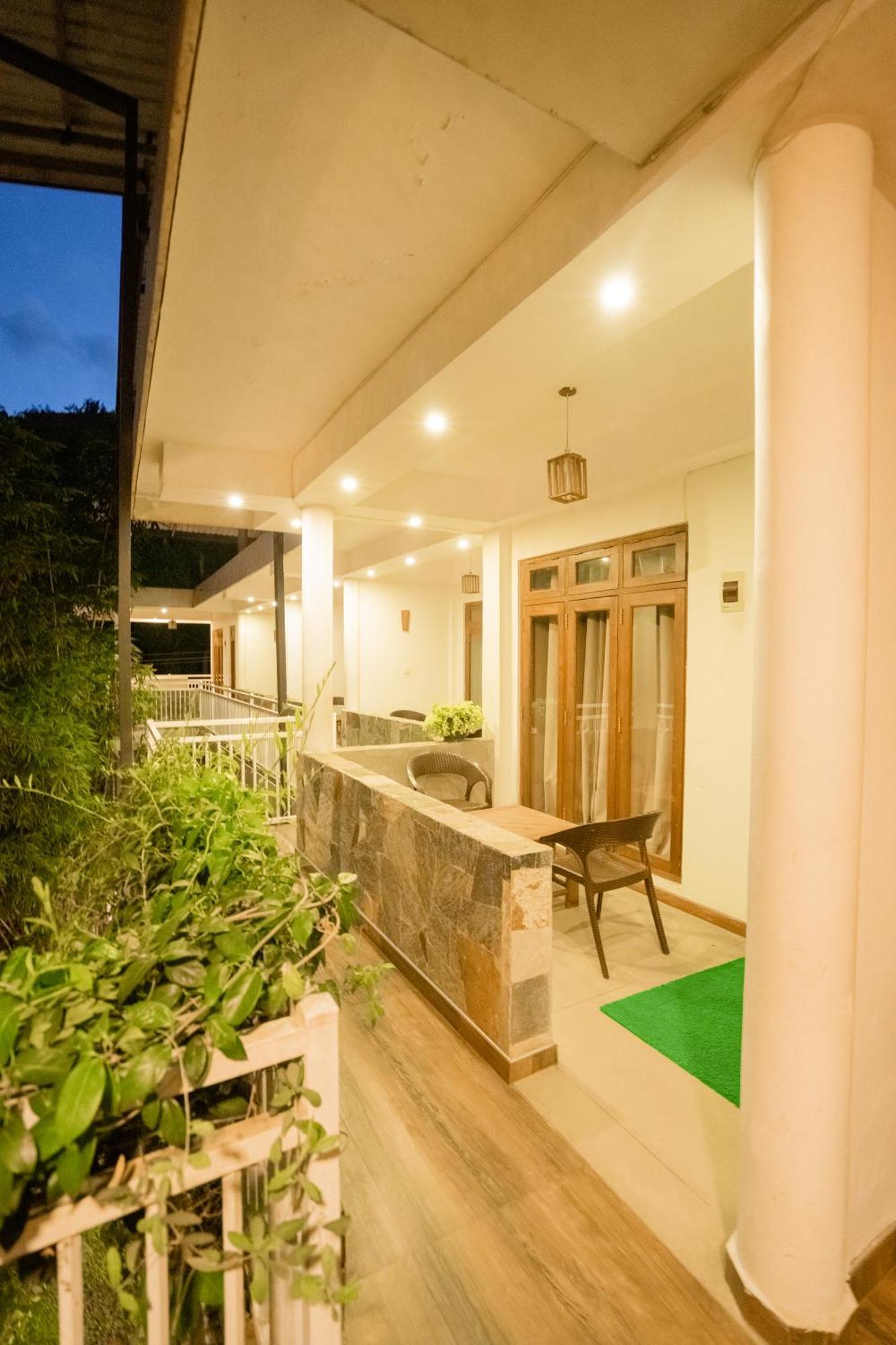 French Garden Kandy Dış mekan fotoğraf